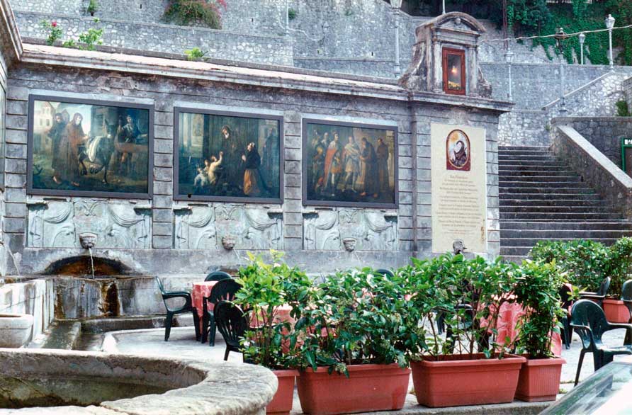 Paola Paese. Luogo dove nacque San Francesco di Paola (2)